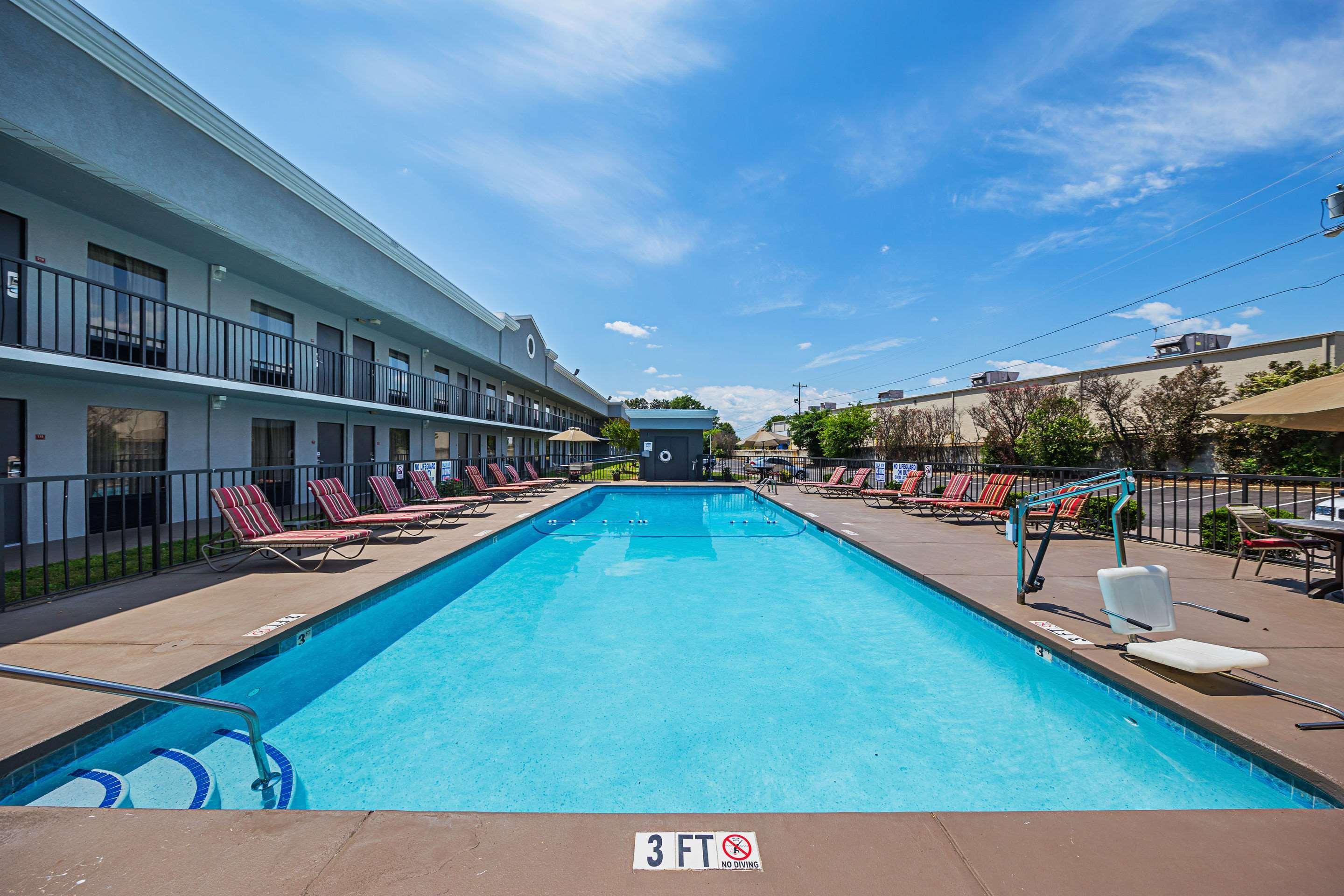 Quality & - Haywood Mall Hotel Greenville